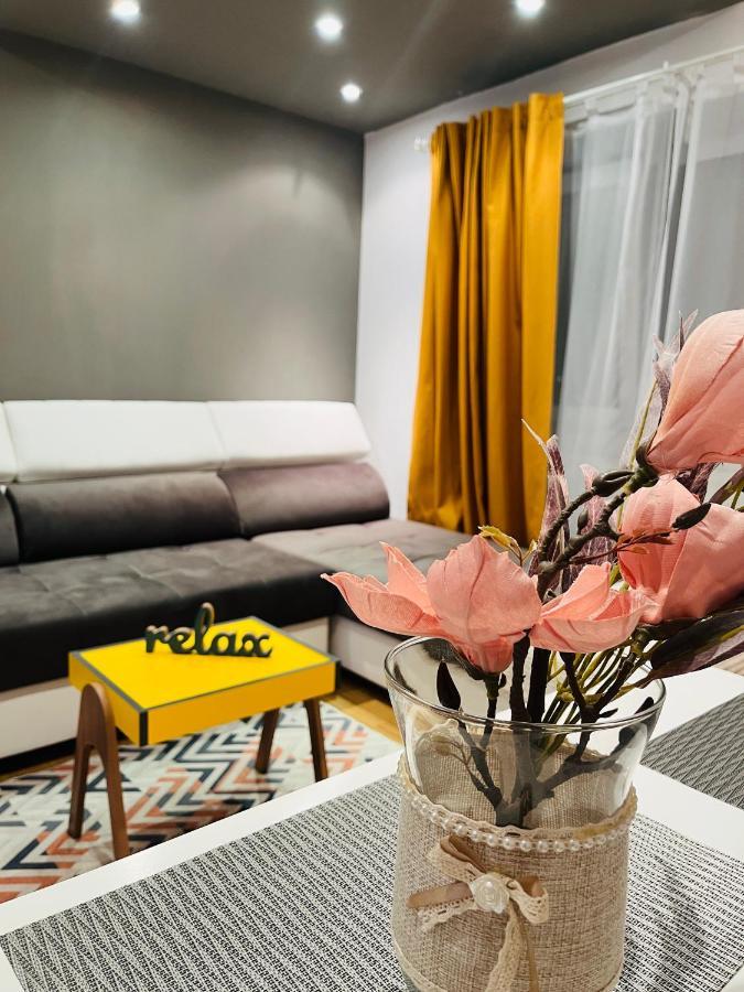 Confort View Apartment Iasi - 3 Rooms-Like Home Eksteriør bilde